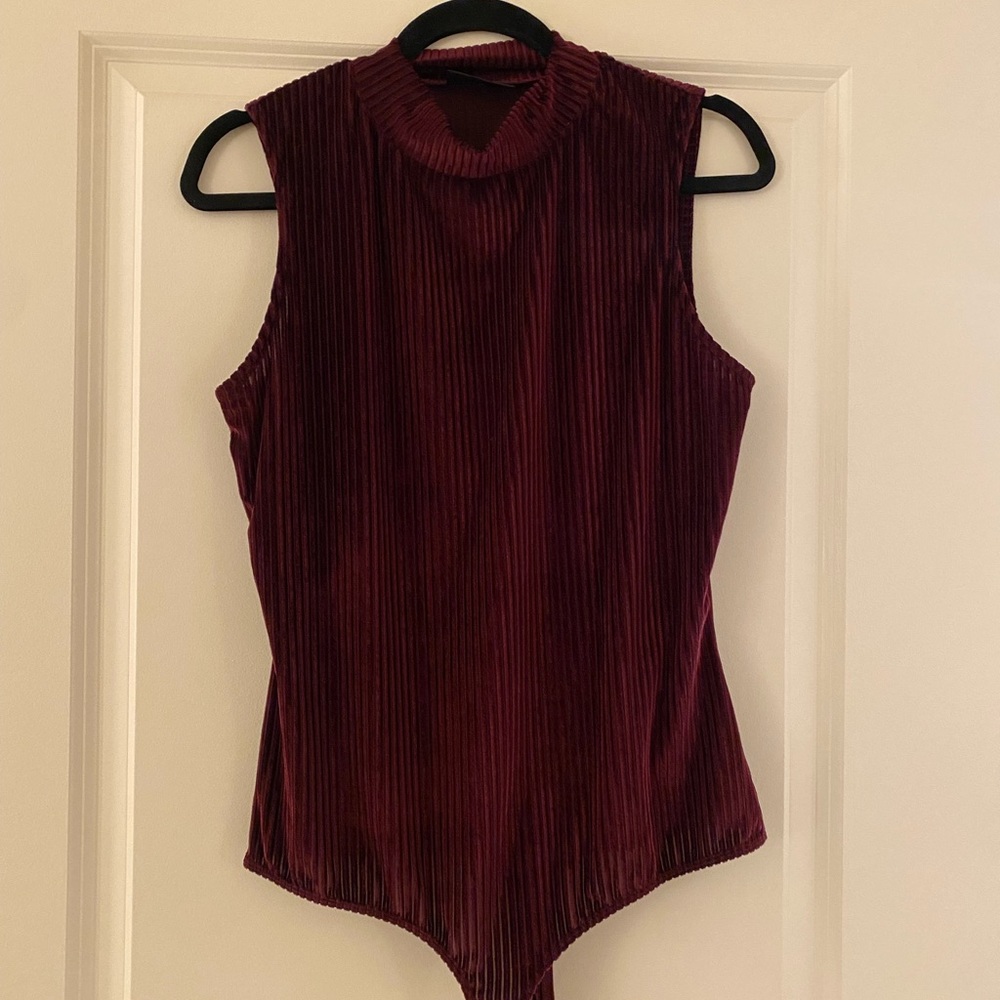 NY&Co Burgundy Bodysuit
